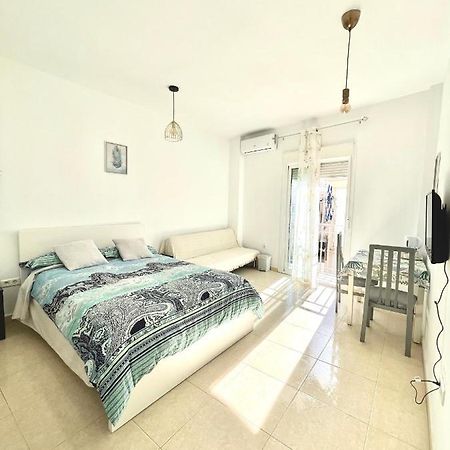 Luna Ensuites Centro มาลากา ภายนอก รูปภาพ